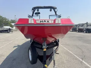 2020-moomba-max-143073-image3