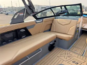 2026-mastercraft-xt23-143074-image11