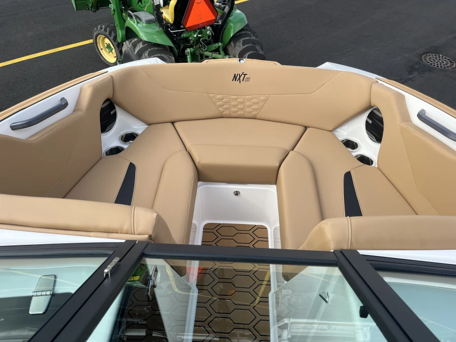 2027-mastercraft-nxt20-143089-image12