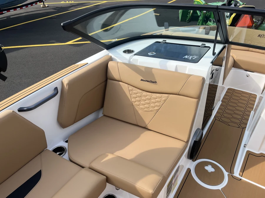 2027-mastercraft-nxt20-143089-image14