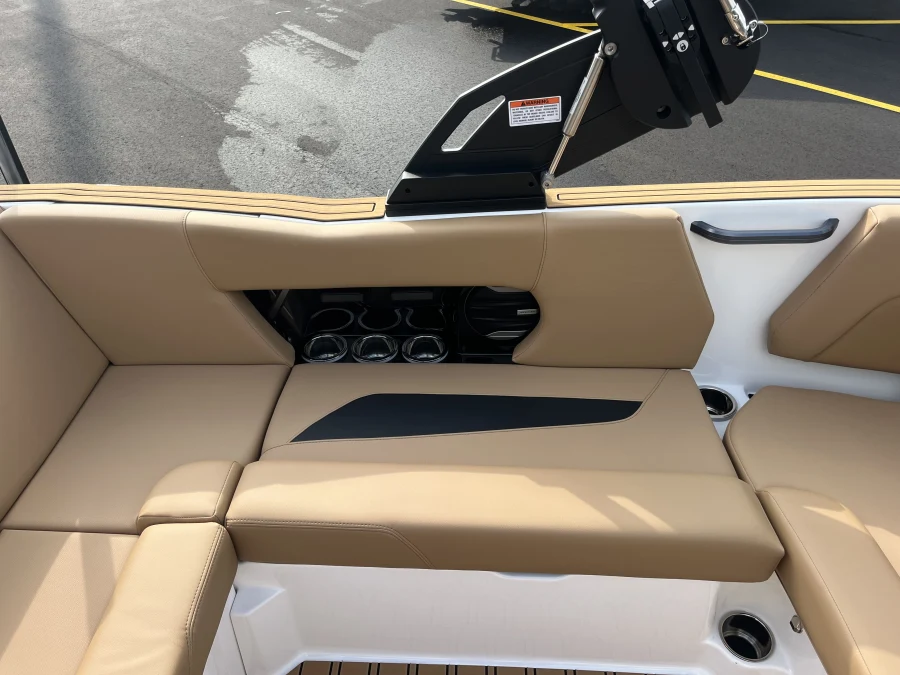 2027-mastercraft-nxt20-143089-image15