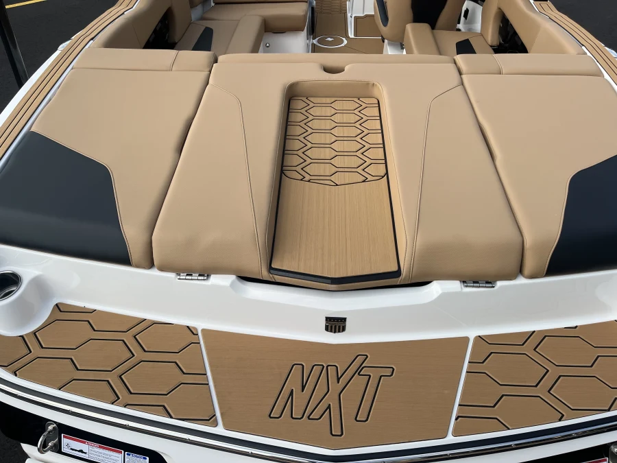 2027-mastercraft-nxt20-143089-image6