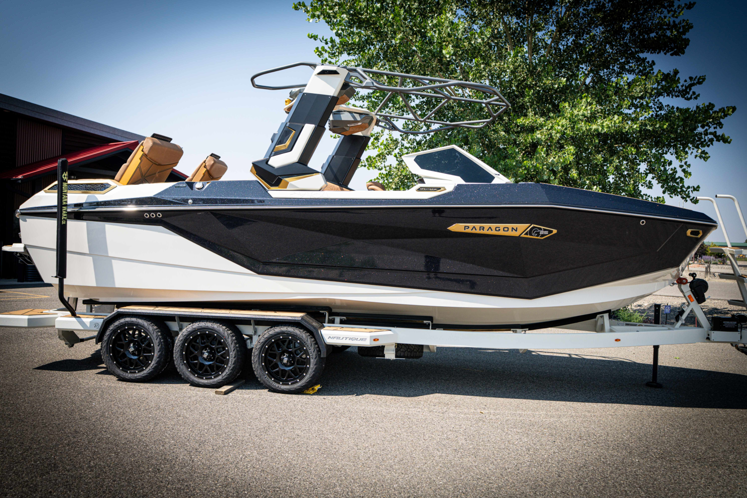 2027 Nautique P25