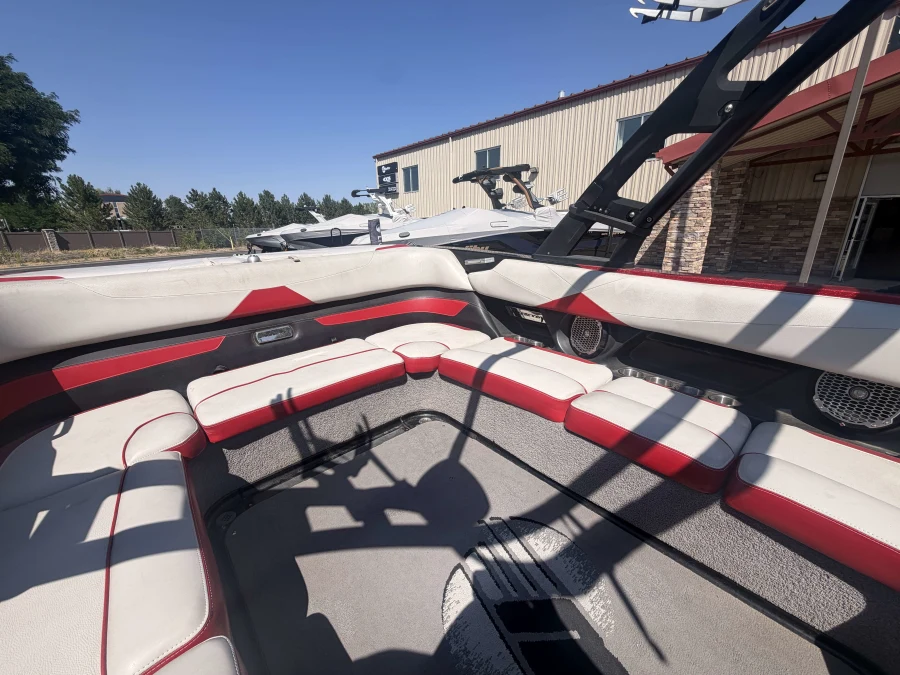 2015-malibu-wakesetter-23-lsv-143096-image12