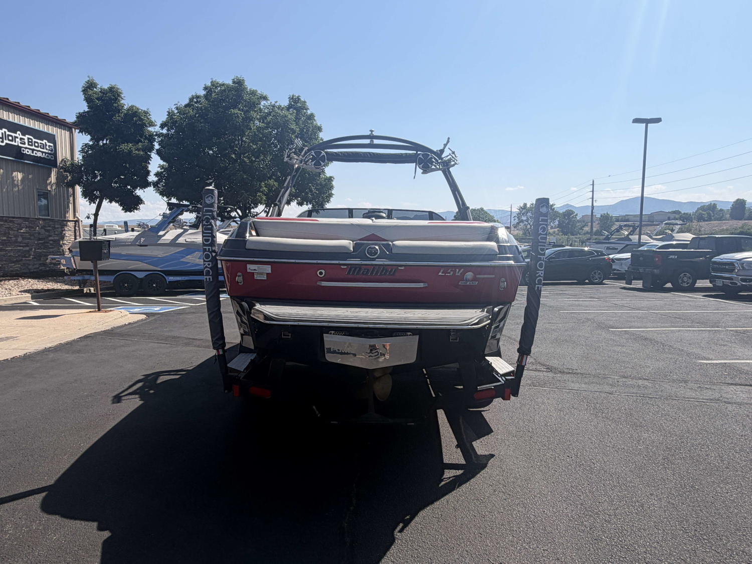 2015 Malibu Boats 23 LSV