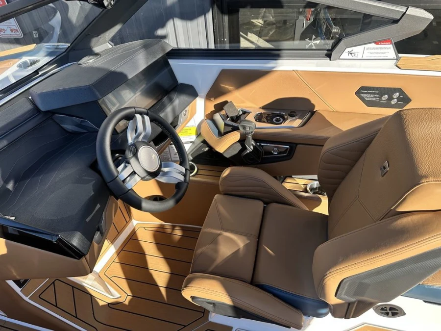 2027-nautique-g23-143718-image12