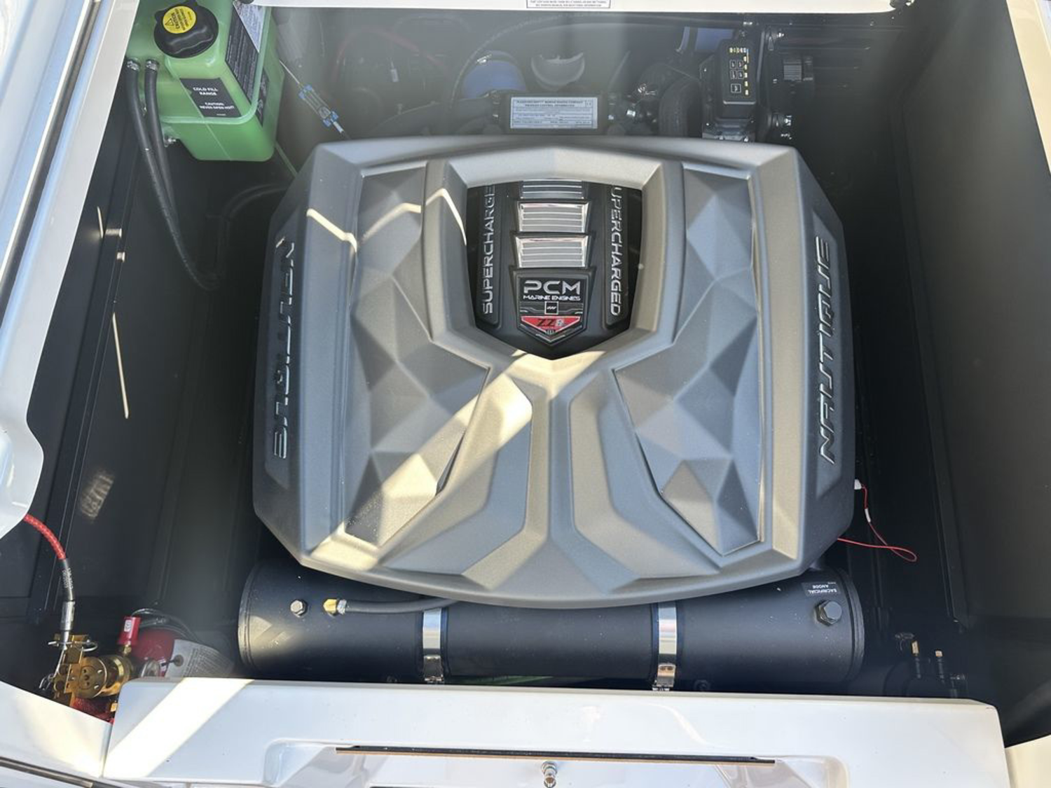 2027 Nautique G23