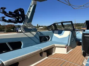 2027-nautique-gs24-146850-image10