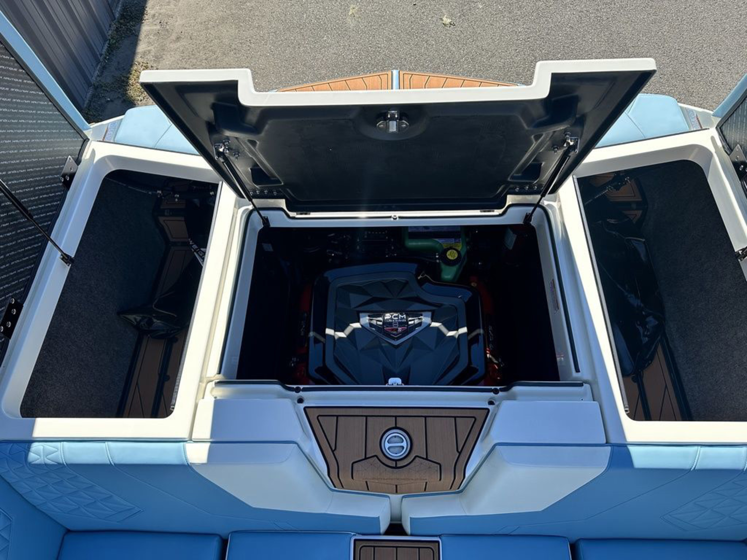 2027 Nautique GS24