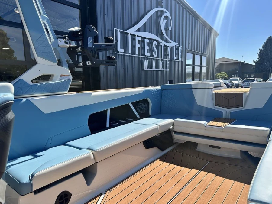 2027-nautique-gs24-146850-image9