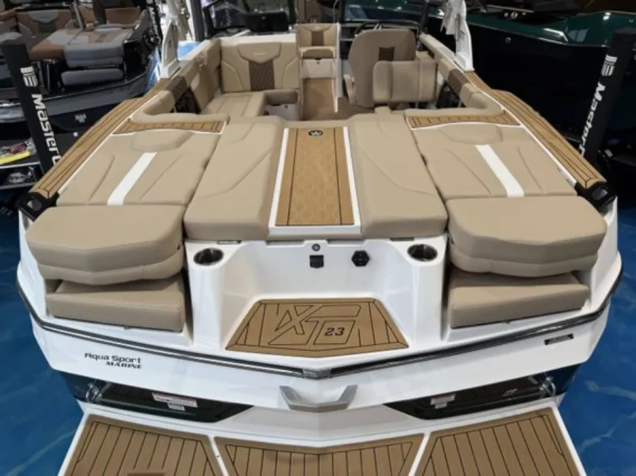 2026-mastercraft-xt23-143121-image12.webp