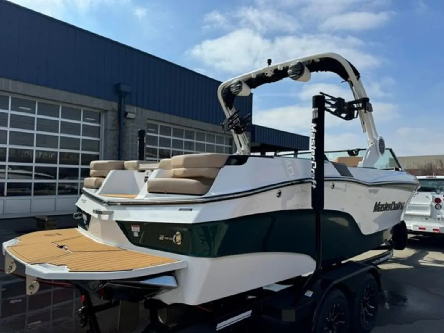 2026 MasterCraft XT23
