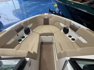 2026-mastercraft-xt23-143121-image4.webp