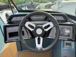 2026-mastercraft-nxt22-143125-image7.webp