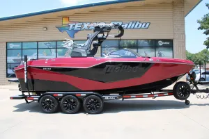 2026-malibu-m242-143127-image0.webp