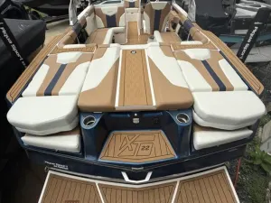 2026-mastercraft-xt22-143128-image11.webp