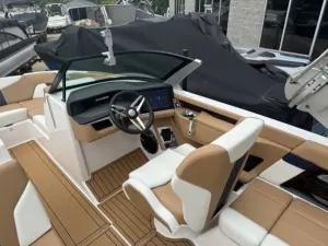 2026-mastercraft-xt22-143128-image4.webp
