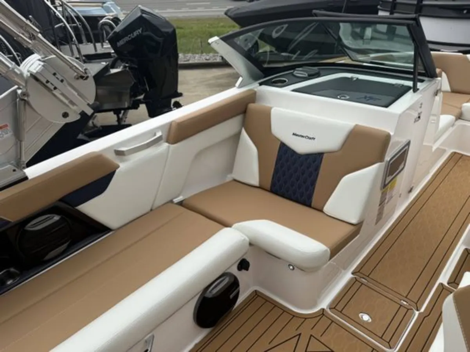 2026 MasterCraft XT22
