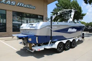2026-malibu-wakesetter-25-lsv-143129-image6.webp