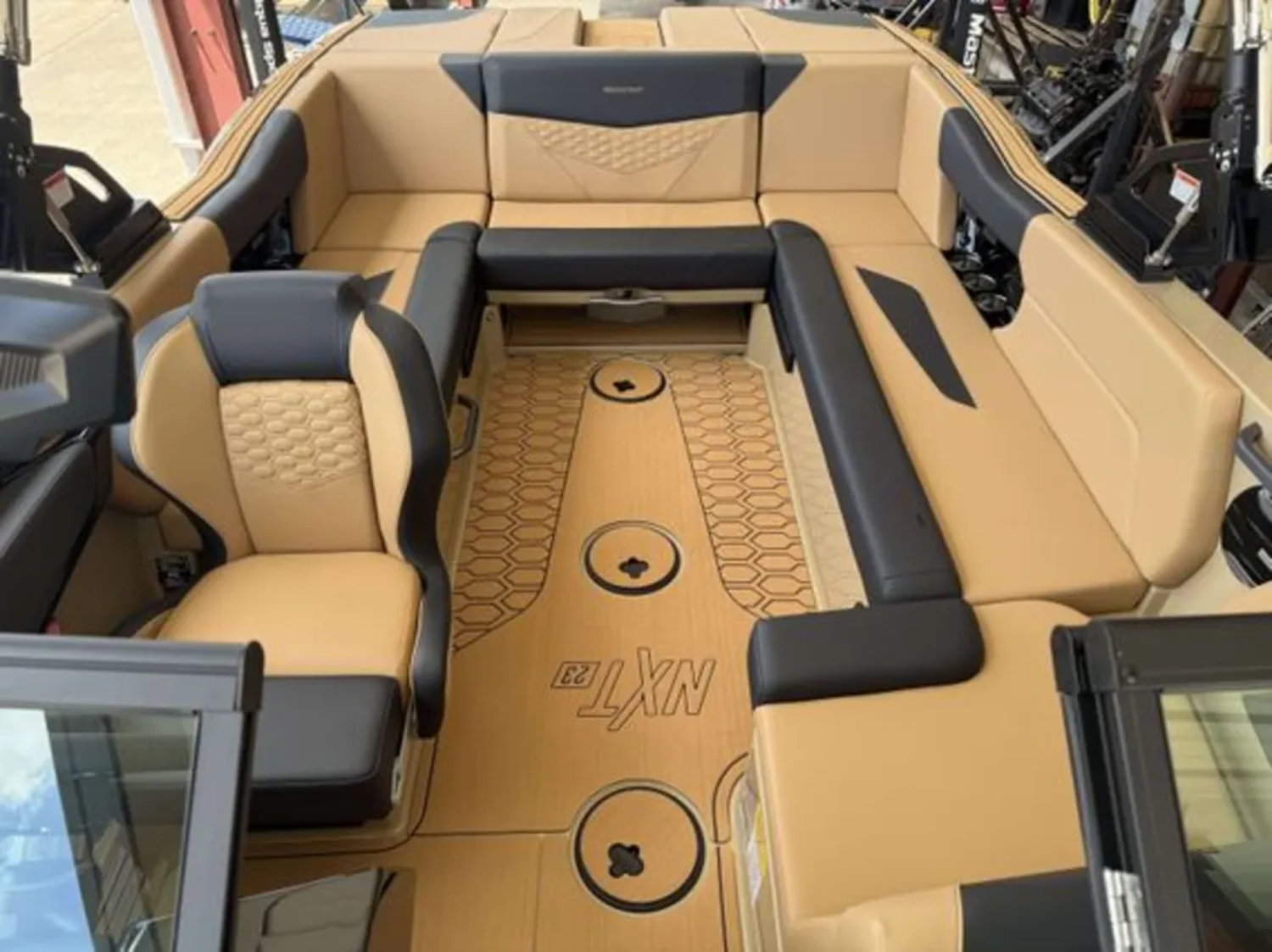 2026 MasterCraft NXT23