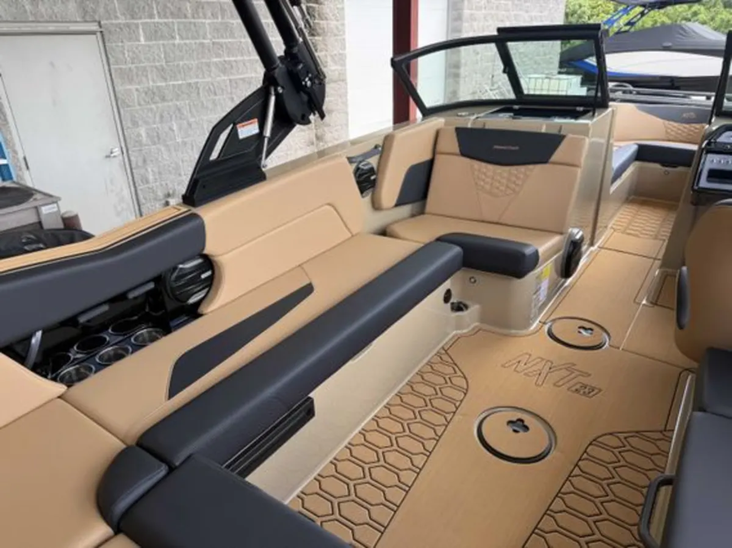 2026 MasterCraft NXT23