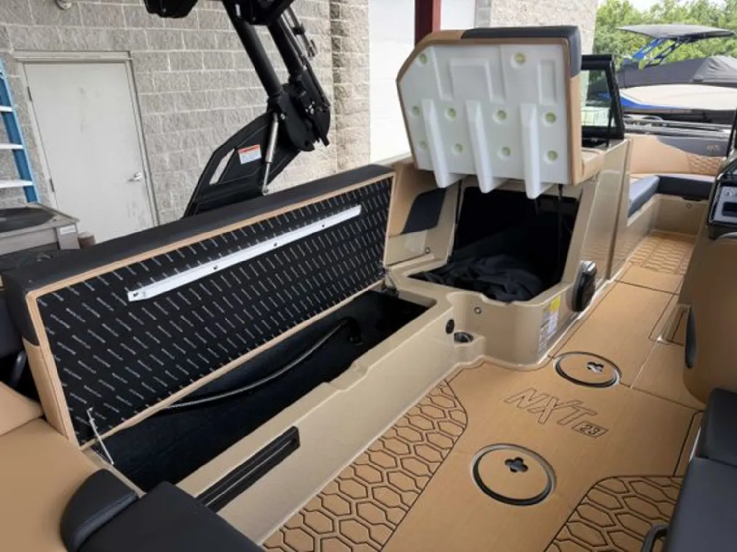 2026 MasterCraft NXT23