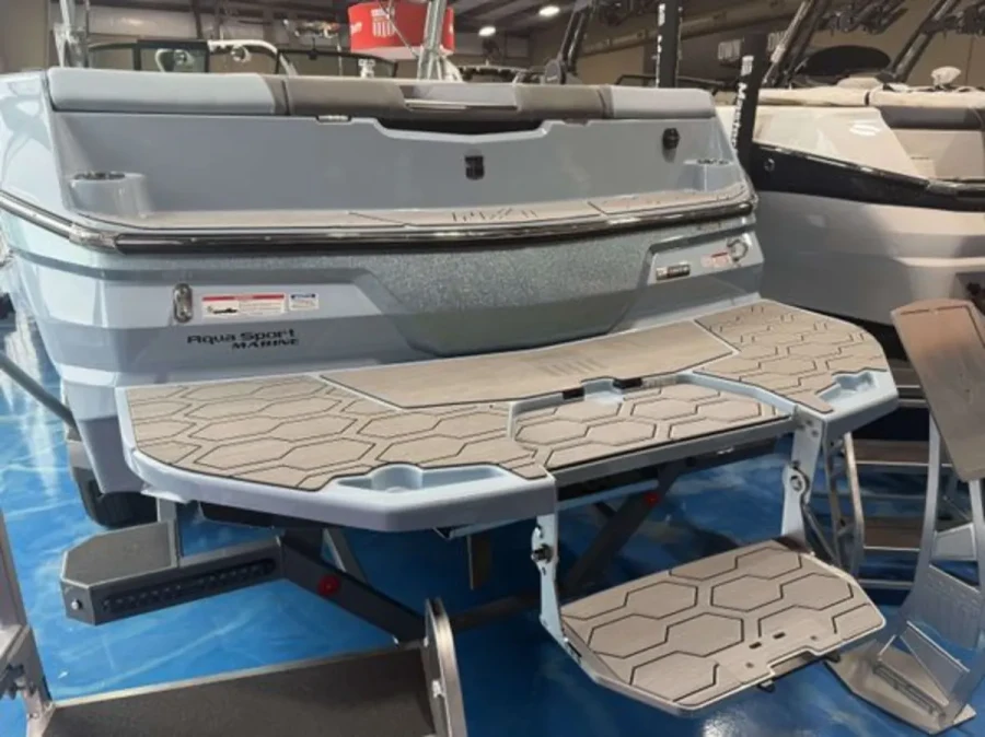 2026-mastercraft-nxt24-143137-image17.webp