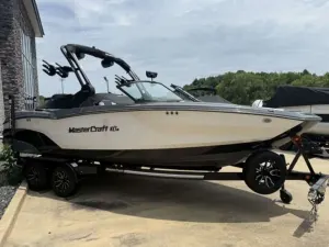 2026-mastercraft-nxt23-143138-image1.webp