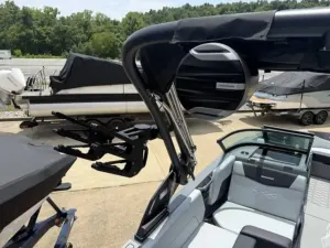 2026-mastercraft-nxt23-143138-image13.webp