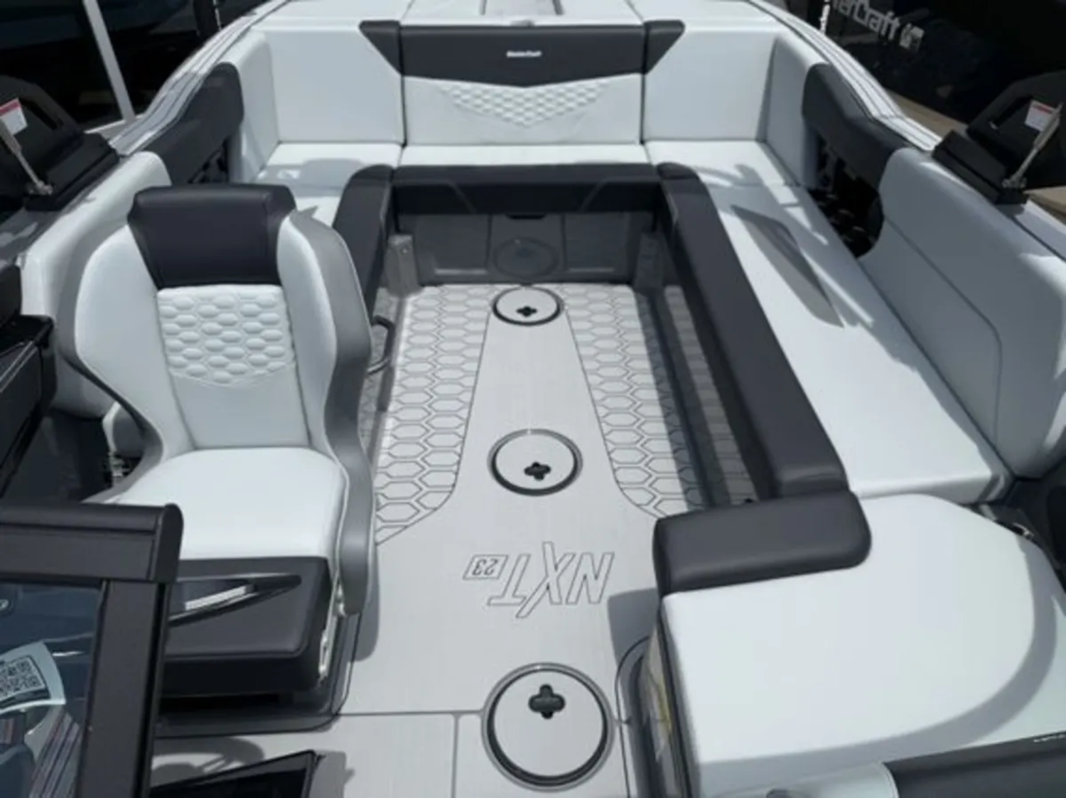 2026 MasterCraft NXT23