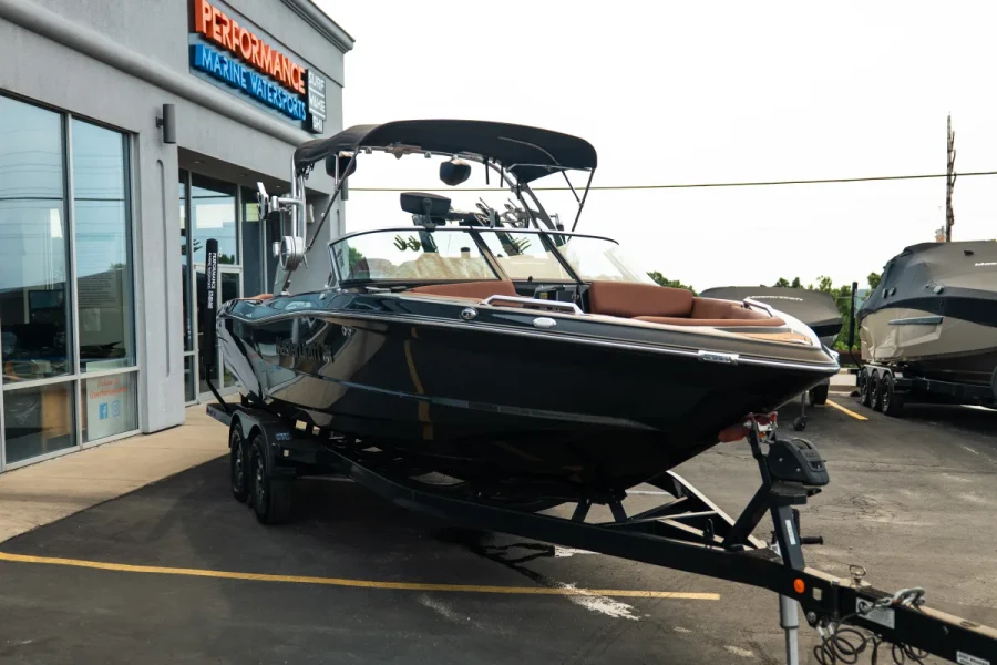 2020-mastercraft-xt25-143141-image10.webp