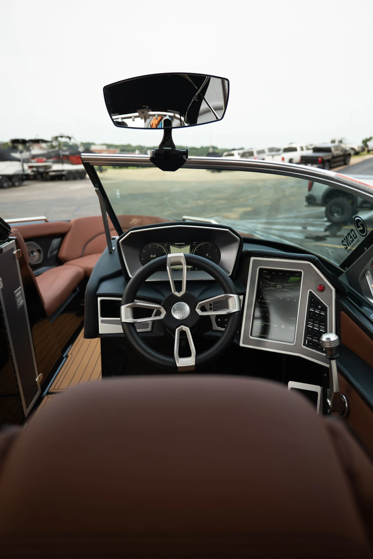 2020 MASTERCRAFT XT25 1 OWNER 281HRS VERY CLEAN 