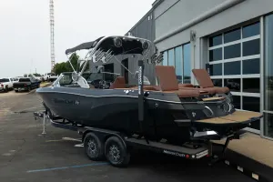 2020-mastercraft-xt25-143141-image3.webp