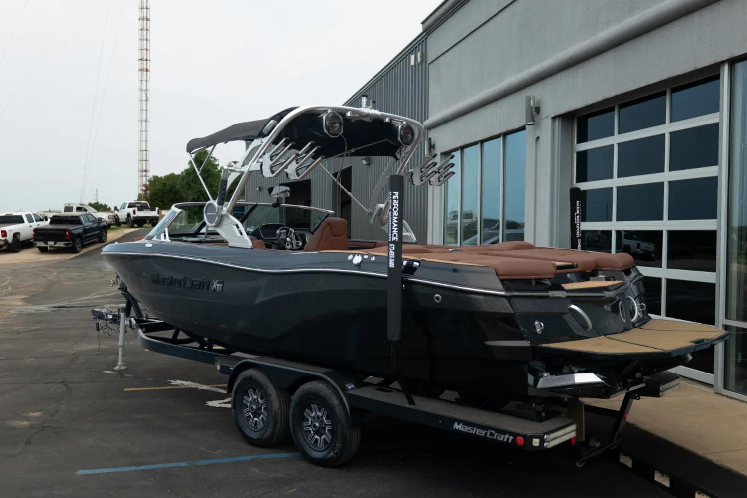 2020 MASTERCRAFT XT25 1 OWNER 281HRS VERY CLEAN 