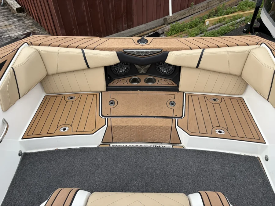 2019-nautique-ski-nautique-143144-image4.webp