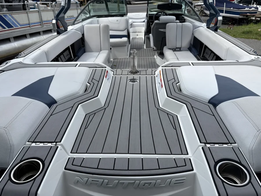2018-nautique-gs24-143146-image1.webp