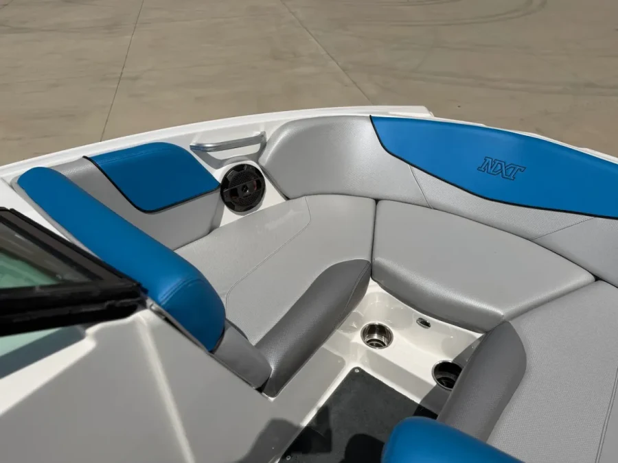 2019-mastercraft-nxt20-143148-image5.webp