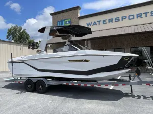 2027-nautique-g25-143168-image1
