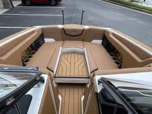 2027-nautique-g25-143168-image27