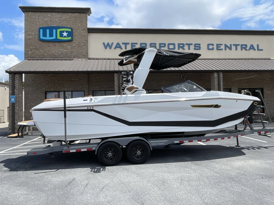 2027-nautique-g25-143168-image28