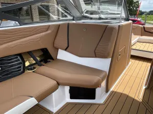 2027-nautique-g25-143168-image6