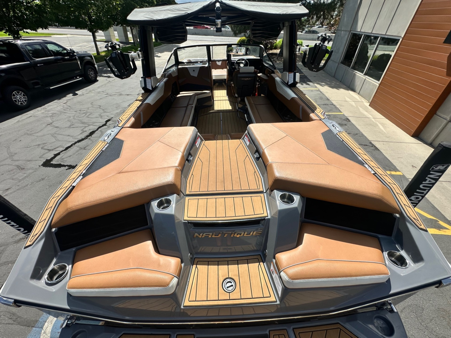 2023 Nautique S25