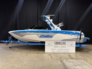 2022-malibu-wakesetter-23-lsv-143176-image1