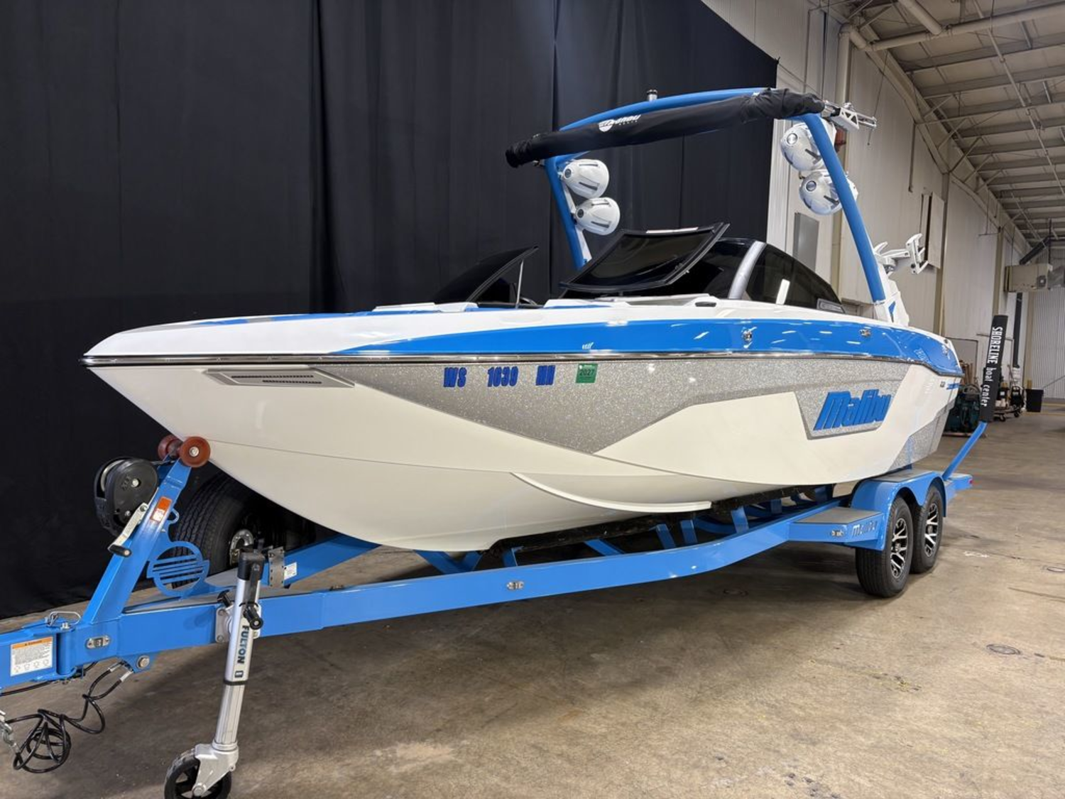 2022 Malibu Boats 23 LSV