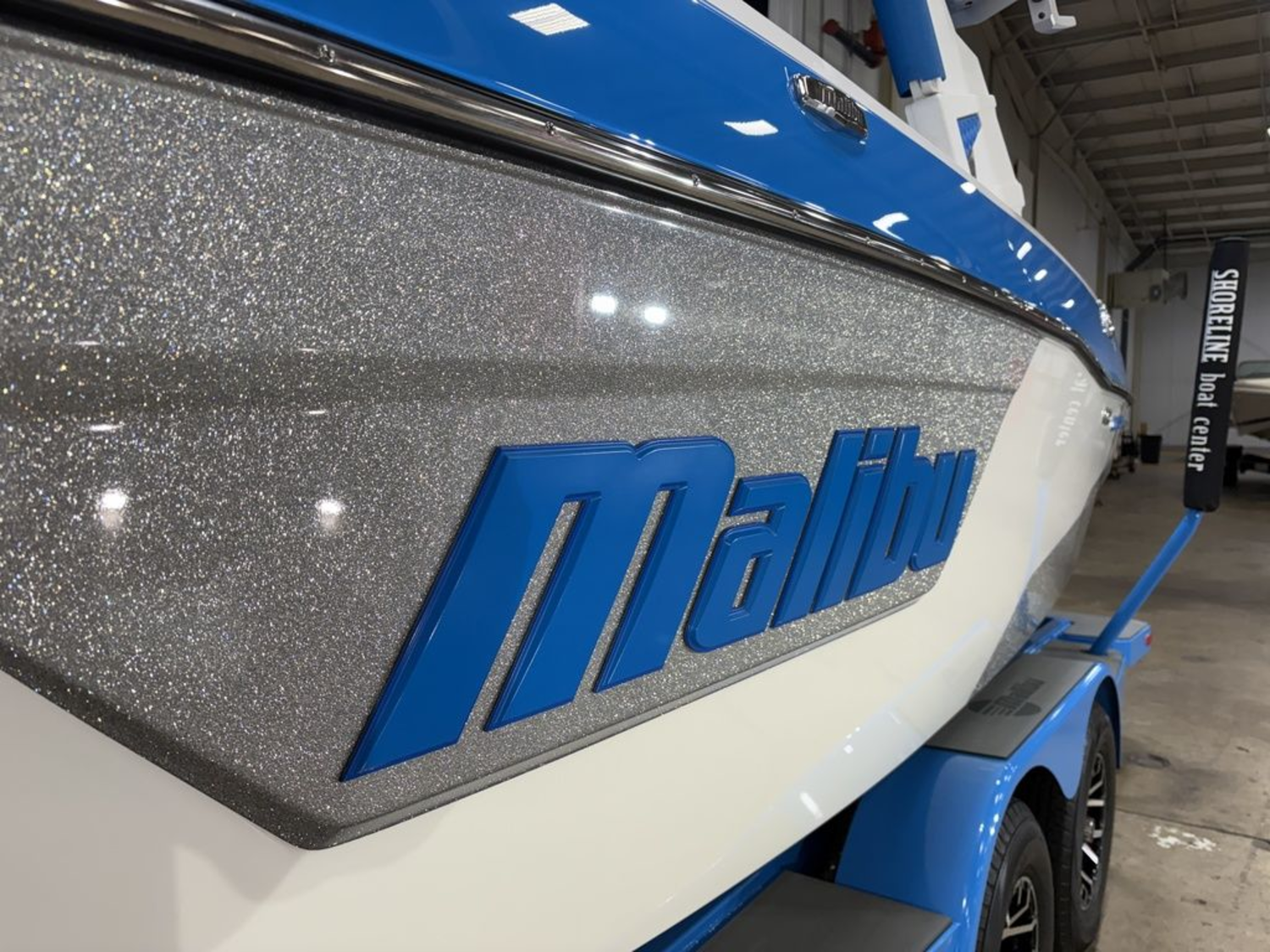 2022 Malibu Boats 23 LSV