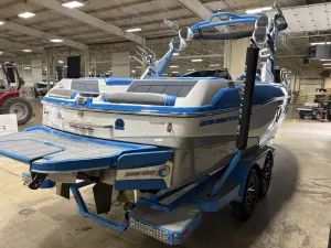 2022-malibu-wakesetter-23-lsv-143176-image8