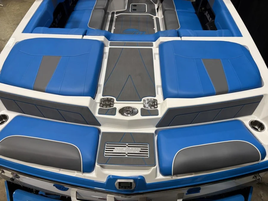 2022-malibu-wakesetter-23-lsv-143176-image9