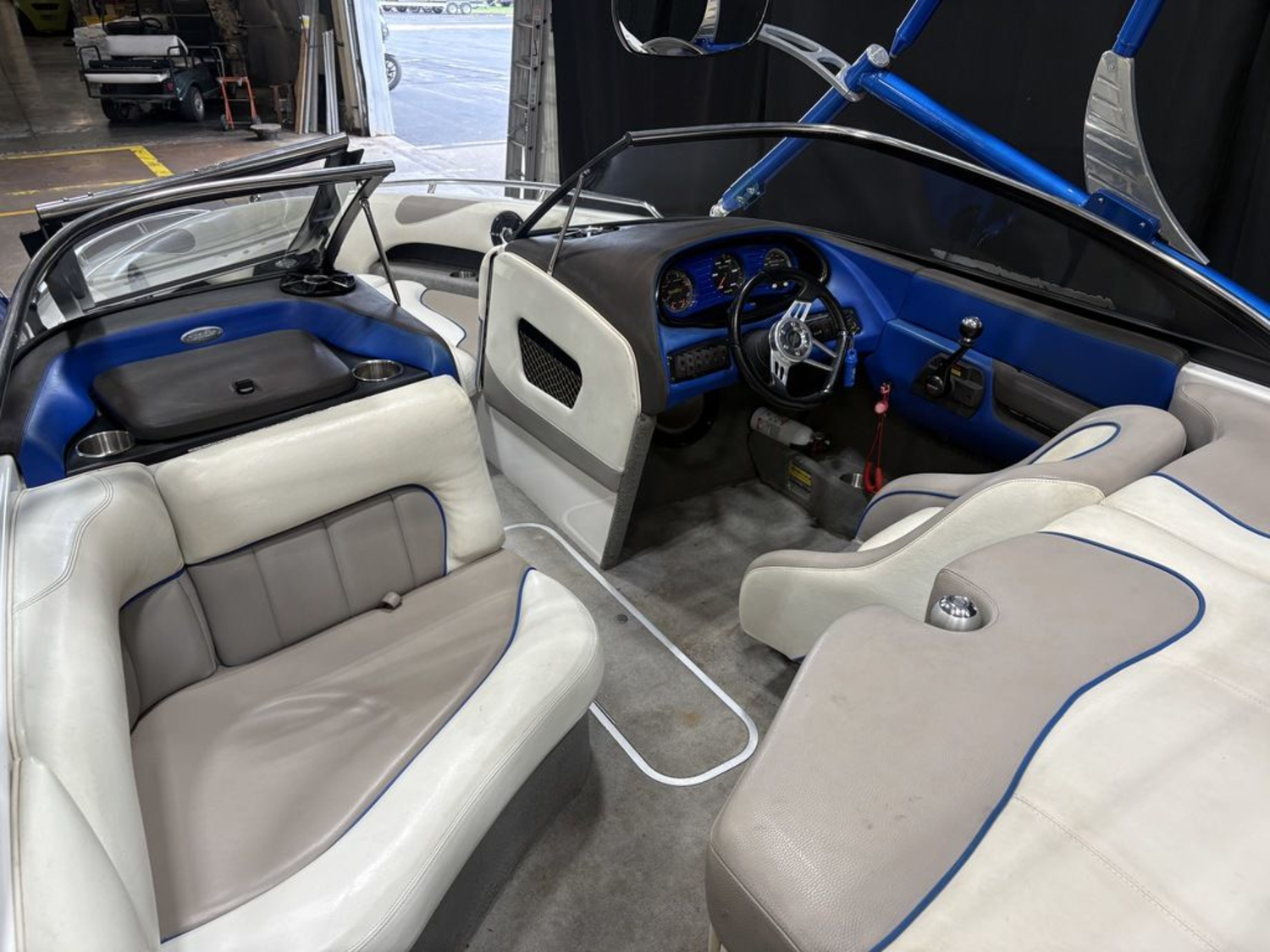 2005 Malibu 23 XTI