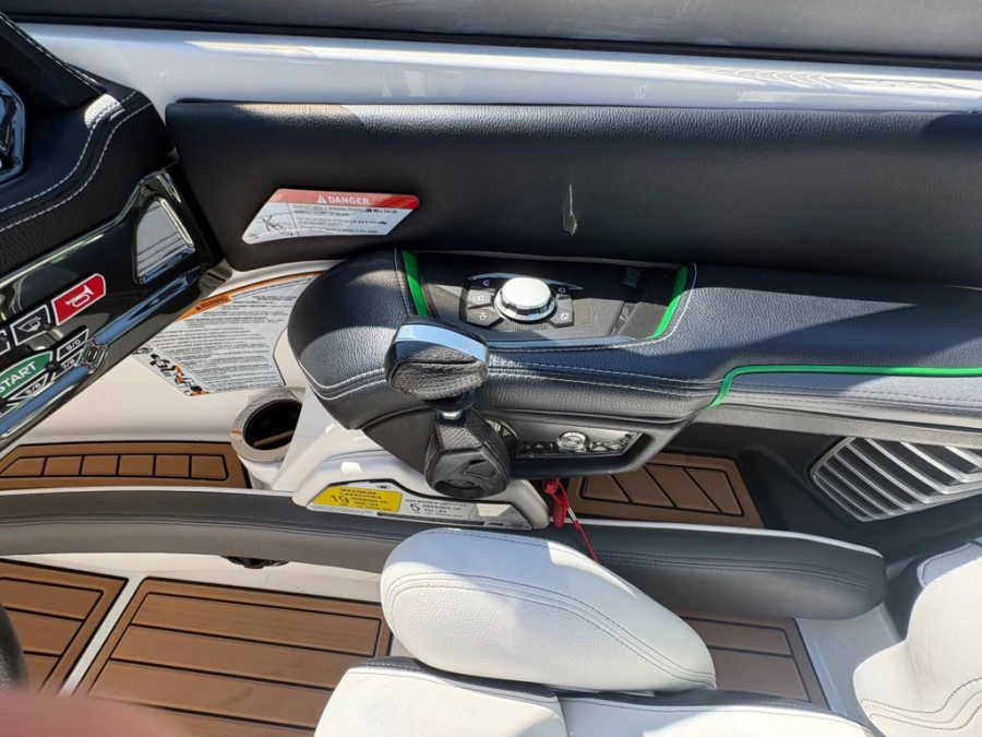 2016-nautique-g25-143178-image19
