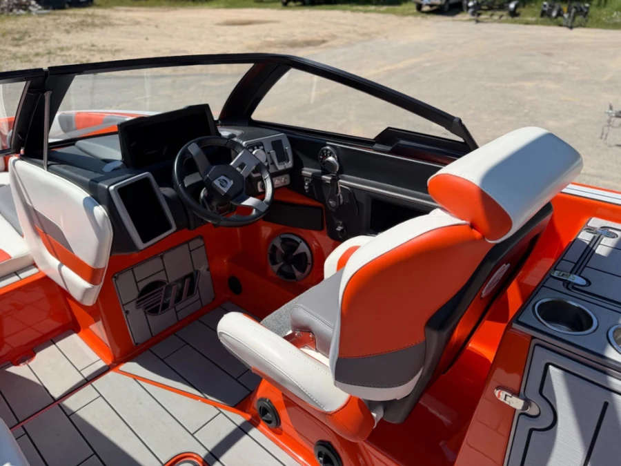 2021-malibu-wakesetter-24-mxz-143179-image17